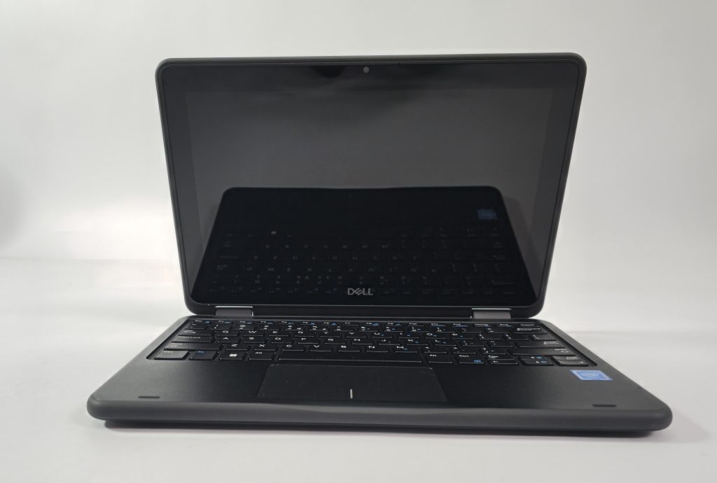 dell latitude 3190 4gb ram 11 inch 2 in1 laptop