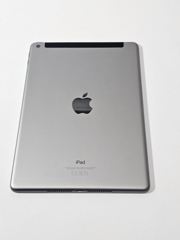 apple ipad (2018) 9.7 inch wifi 128gb spacegrijs achter