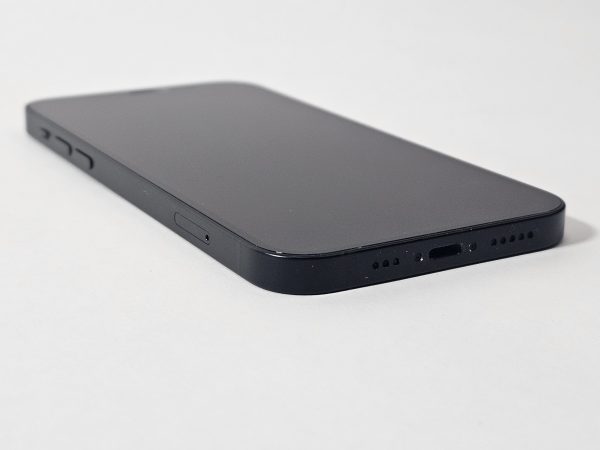 apple iphone 12 64gb zwart 84% batterijcapaciteit zijaanzicht