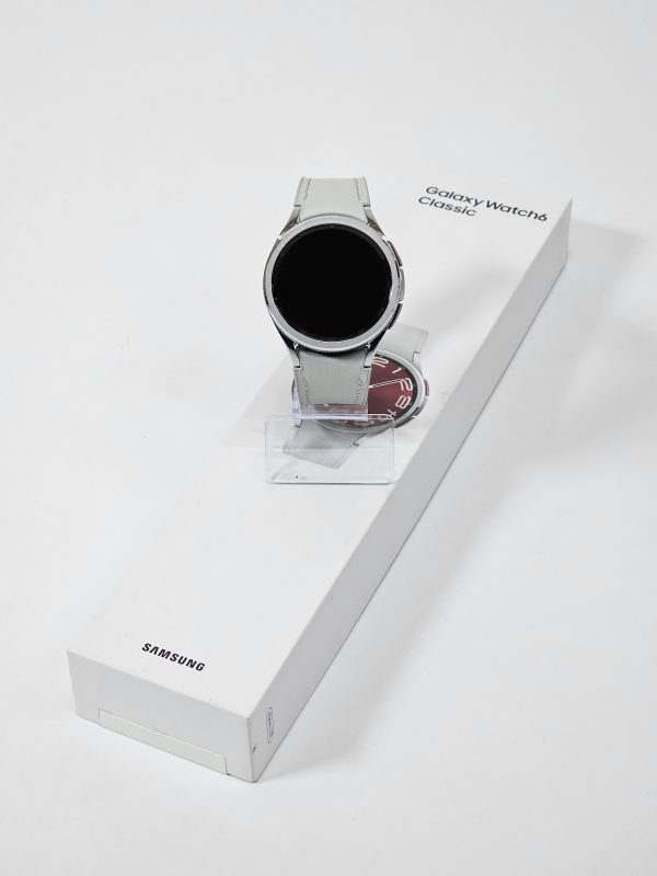 samsung galaxy watch 6 classic zilver 43mm lte 4g