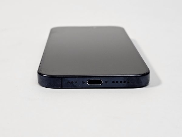 apple iphone 15 pro 128gb blauw titanium 89% accu voorkant