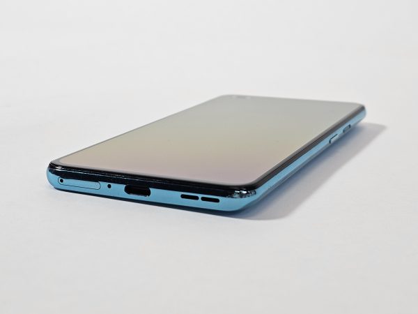 oneplus nord 5g 256gb blauw zijaanzicht