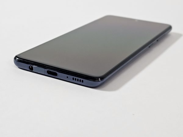 samsung galaxy a51 4g 128gb zwart zijkant