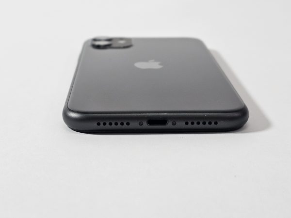 apple iphone 11 64gb zwart 86% batterij voorkant