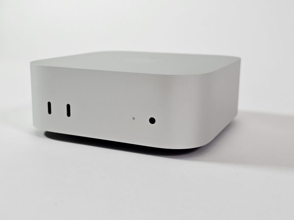 apple mac mini mcx44d/a m4 pro 24gb ram 512 gb zijkant