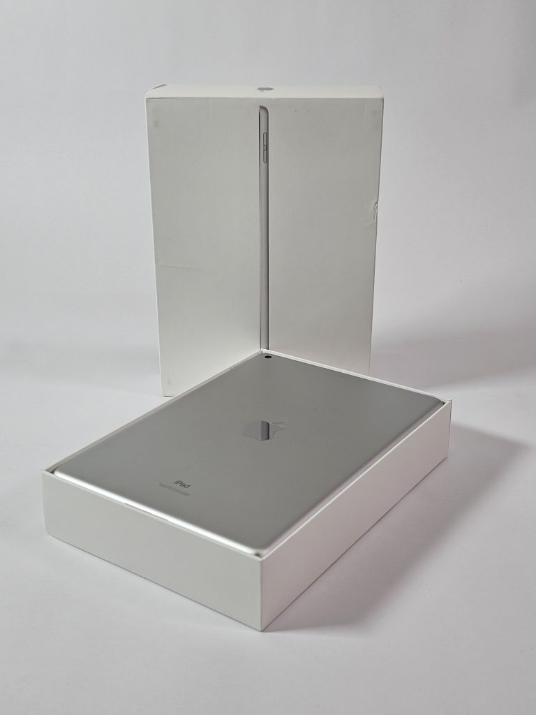 apple ipad 9 (2021) 10.2 inch wifi 64gb zilver doos