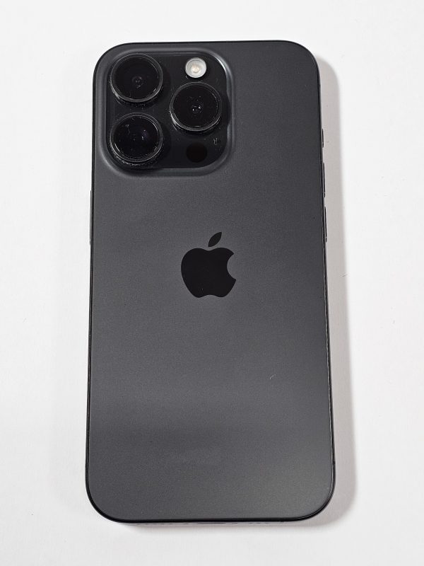 apple iphone 15 pro 128gb titanium zwart 88% accu achterkant