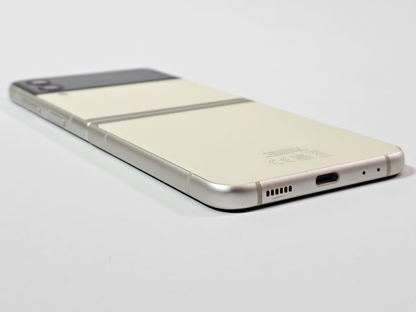samsung galaxy z flip3 128gb cream zijkant