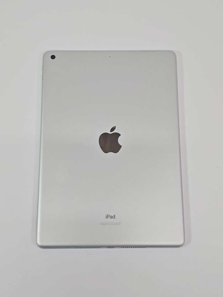 apple ipad 9 (2021) 10.2 inch wifi 64gb zilver achterkant