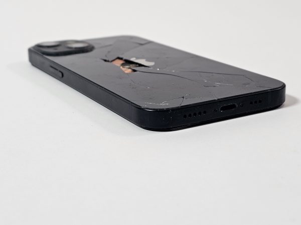 apple iphone 13 128gb zwart 95% batterijcapaciteit zijkant