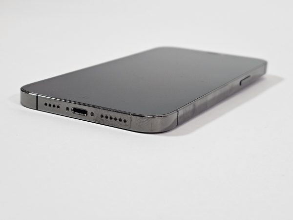 apple iphone 12 pro max 256gb grafiet 74% batterij zijkant