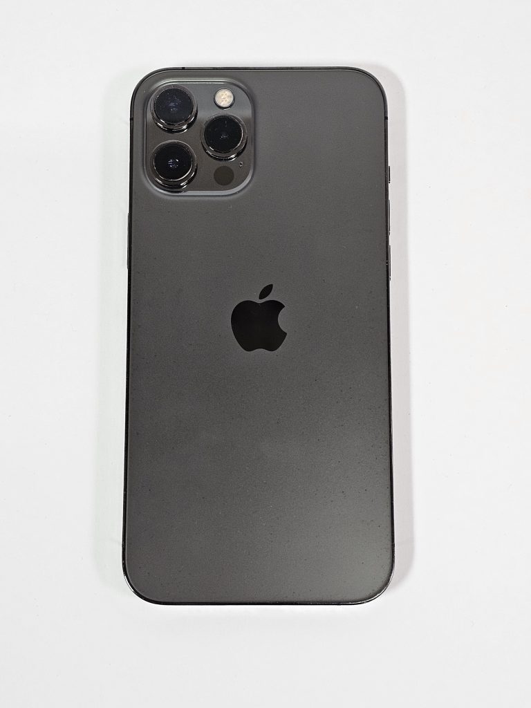 apple iphone 12 pro max 256gb grafiet 74% batterij achterkant