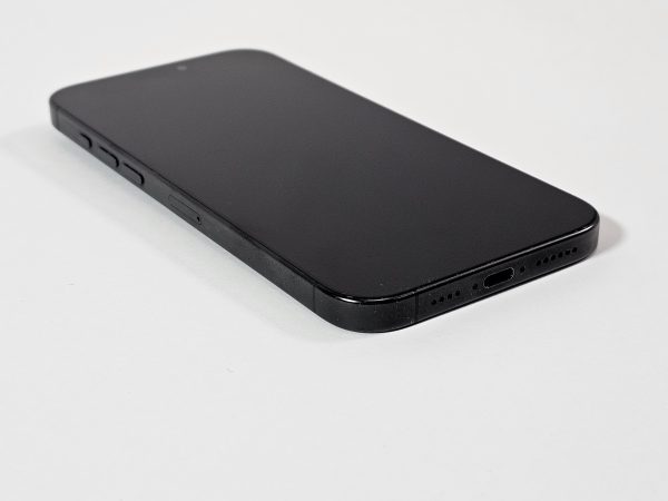 apple iphone 16 pro max 256gb zwart titanium 93% accu zijkant