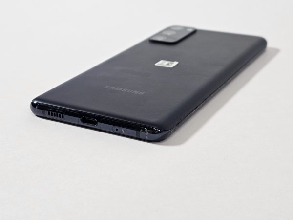 samsung galaxy s20 fe 5g 128gb cloud navy zijkant