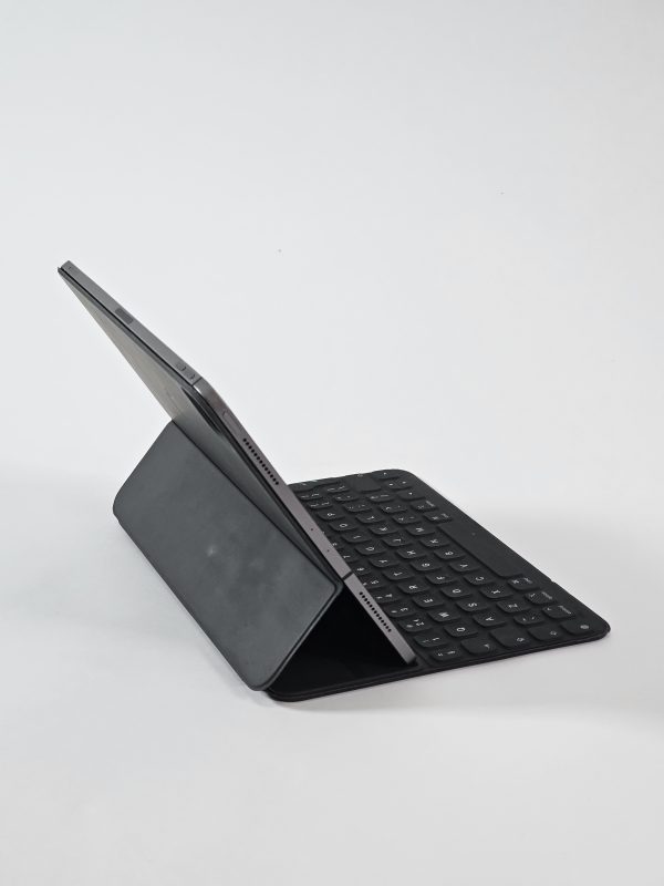 apple smart keyboard folio ipad pro/air 11inch (2018 2024) zijkant