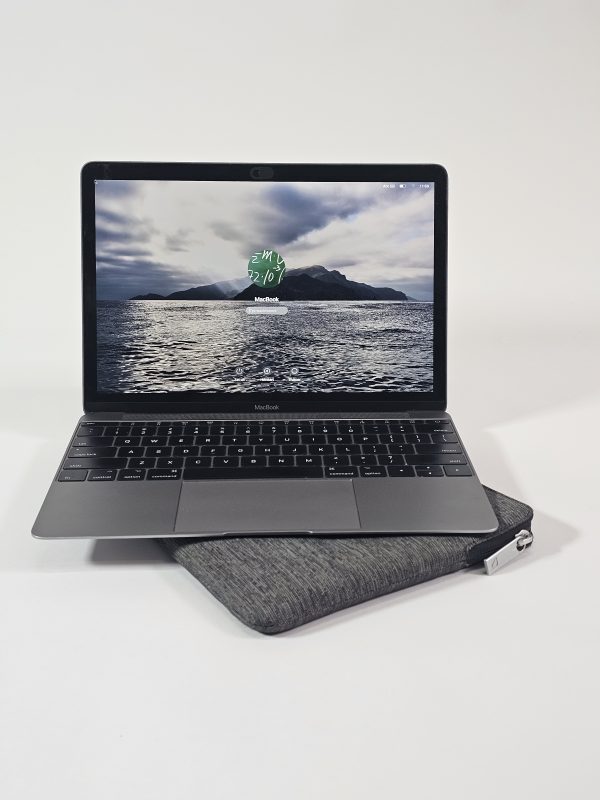 apple macbook retina 2017 intel m3 8gb 256gb zilver