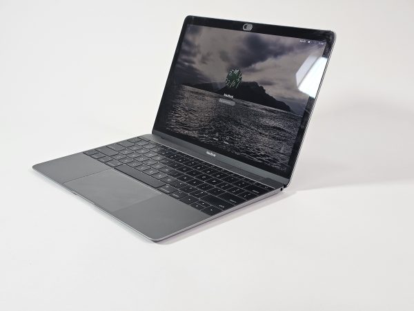 apple macbook retina 2017 intel m3 8gb 256gb zilver