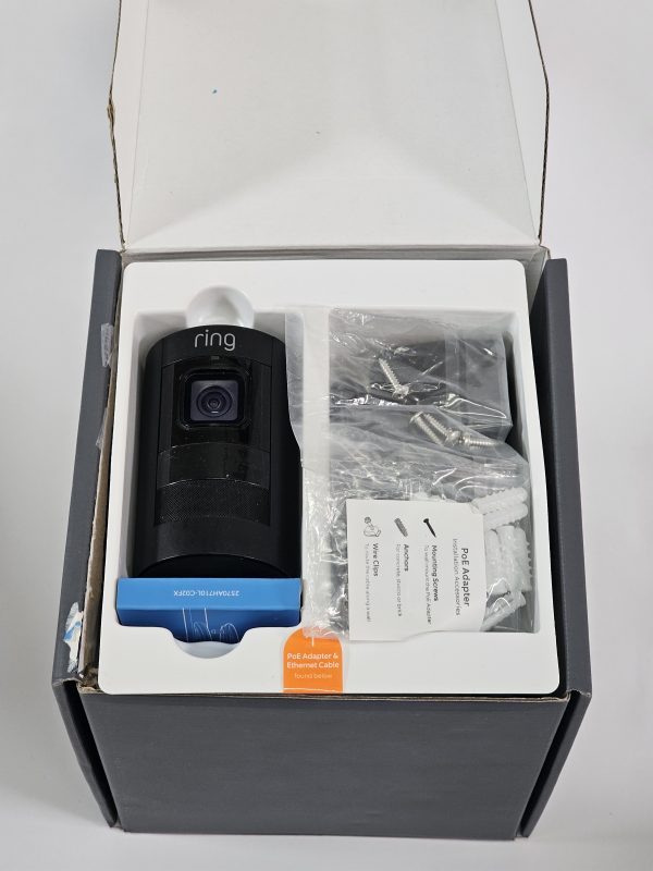 ring stick up cam elite wired zwart