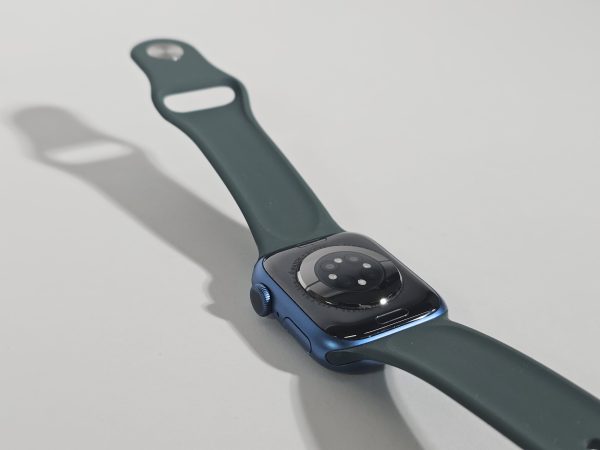apple watch series 7 41mm blauw groene band achterkant