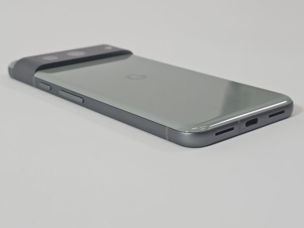 google pixel 8 128gb grijs zijkant