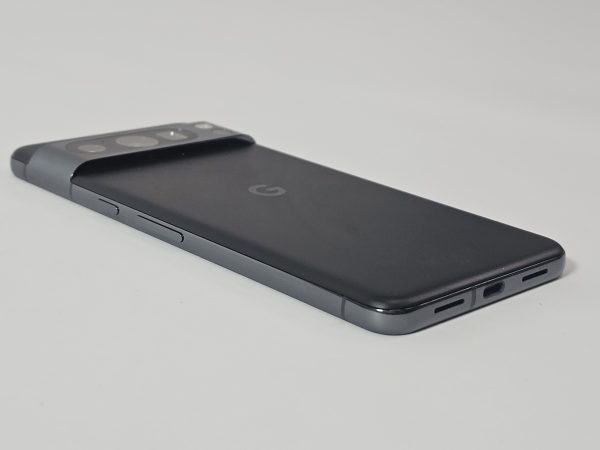 google pixel 8 pro 256gb zwart zijkant