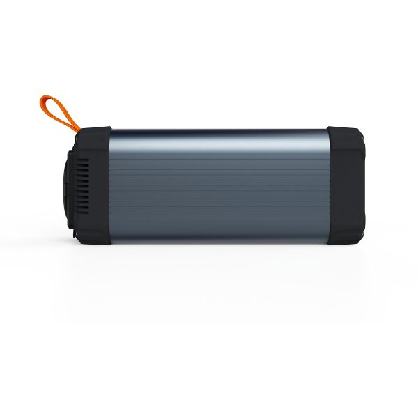 xtorm 225781 xr210 xtreme portable power socket 25600 mah zijkant