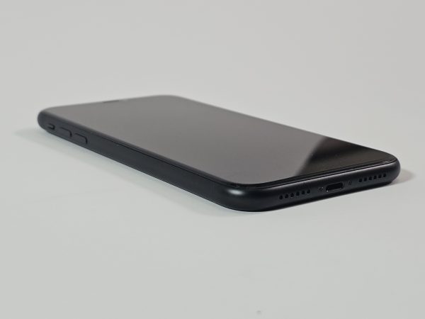 apple iphone xr 64gb zwart 95% accu zijkant