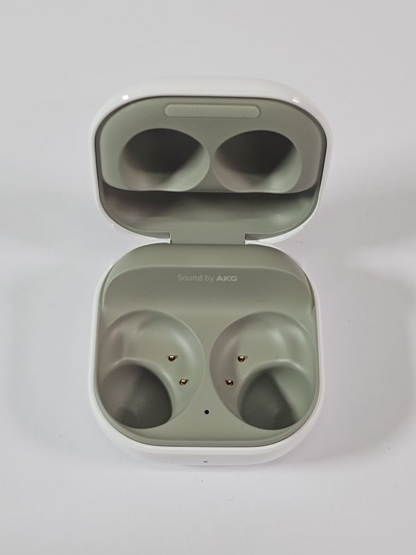 samsung galaxy buds 2 oplaadcase wit/groen bovenkant