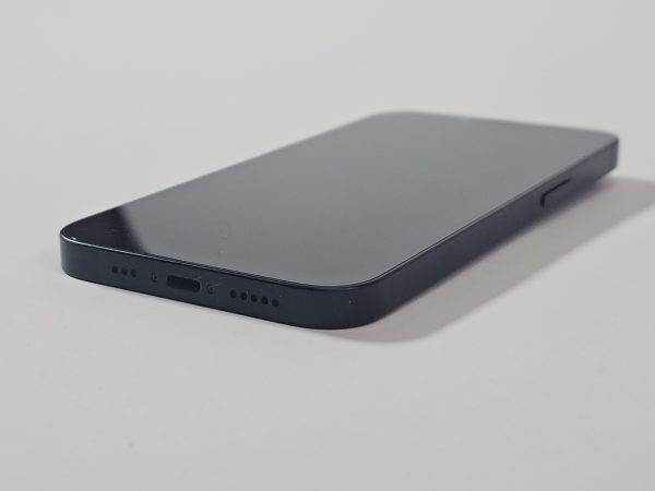 apple iphone 14 128gb zwart 98% accu zijkant