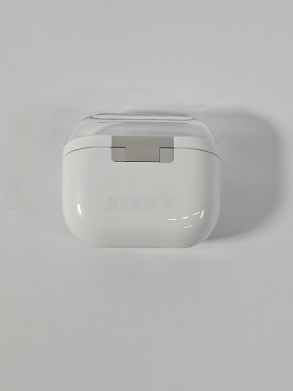 Samsung Buds 3 -wit-oplaadcase achterkant