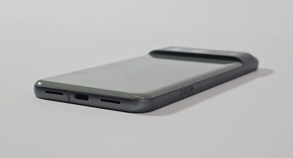google pixel 8 128gb groen zij-aanzicht