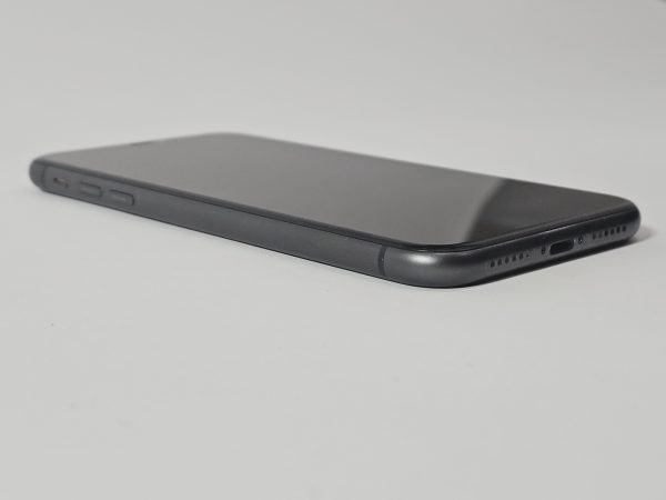 apple iphone 11 64gb zwart 100% batterij zij aanzicht