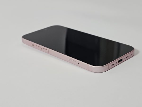 apple iphone 15 512gb roze zij aanzicht
