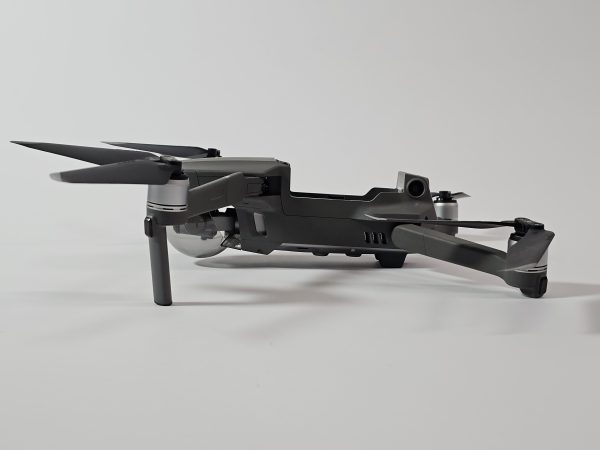 dji mavic 2 zoom met smart controller zijkant droon