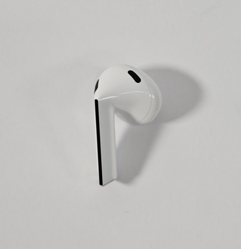 samsung buds 3 wit oortje rechts voorkant