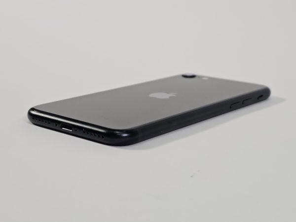 apple iphone se (2022) 64gb zwart 91% accu zijkant