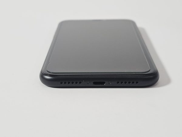 apple iphone xr 128gb zwart 89% accu input