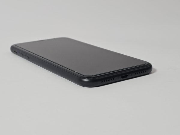 apple iphone xr 128gb zwart 89% accu zijkant
