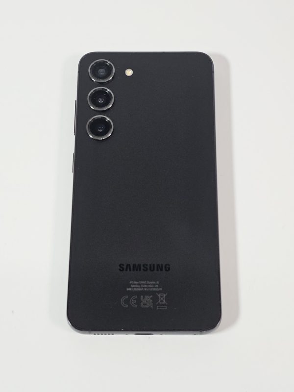 samsung galaxy s23 128gb zwart achterkant
