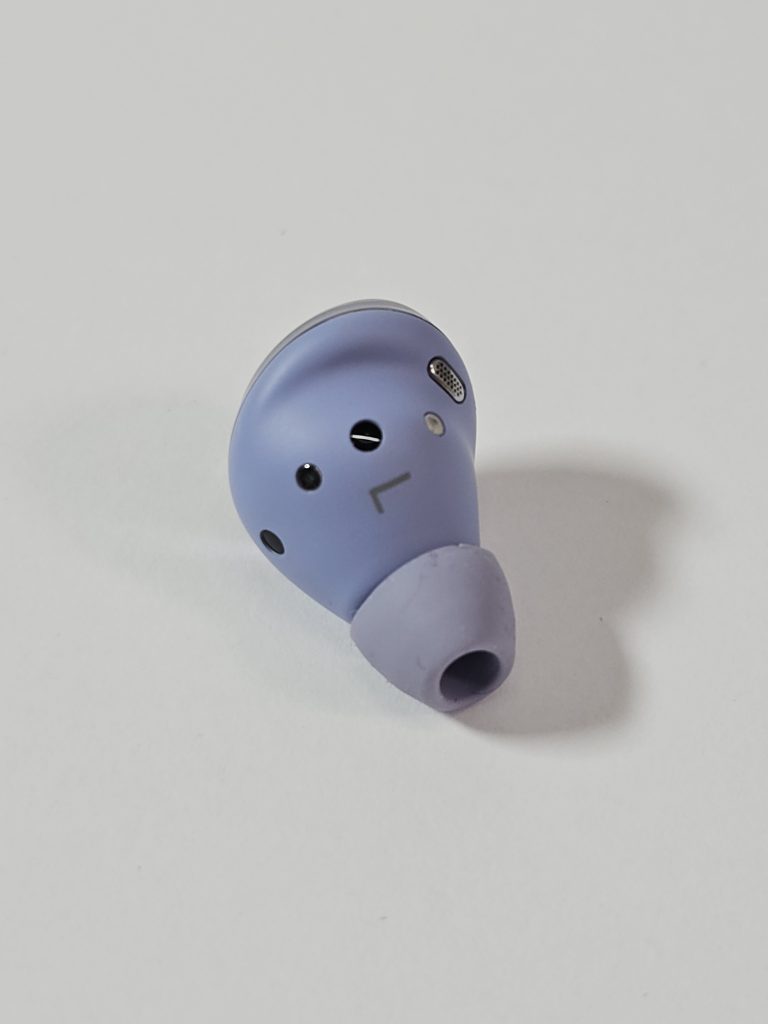 samsung galaxy buds pro oortje links paars voorkant