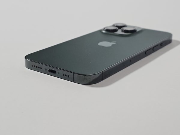 apple iphone 13 pro 128gb groen 100% accu zijkant