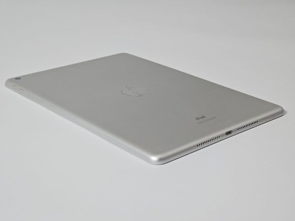 apple ipad 9 (2021) 10.2 inch wifi 64gb grijs zijkant