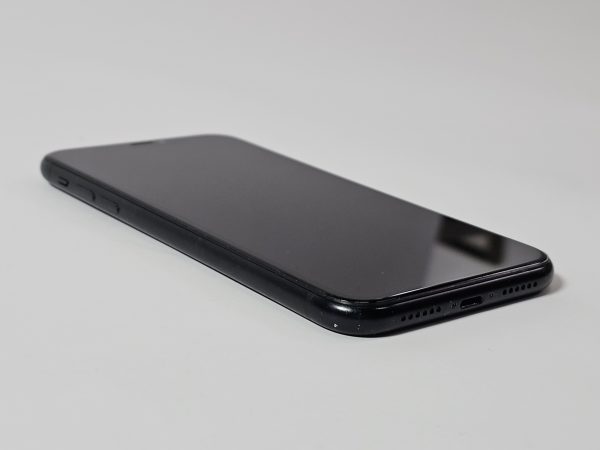 apple iphone xr 64gb zwart 87% accu zijkant