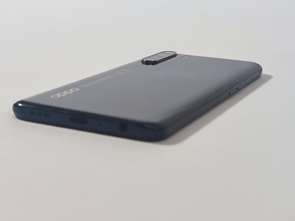 oppo a91 128gb zwart 4g zij-aanzicht