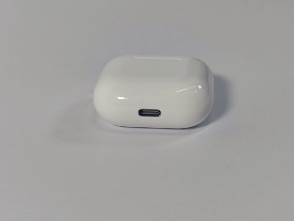 apple airpods 4 oplaadcase wit