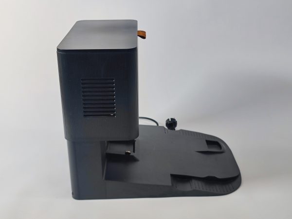 irobot roomba j9+ robotstofzuiger met automatische leegfunctie en slimme navigatie zij-aanzicht oplaadstation