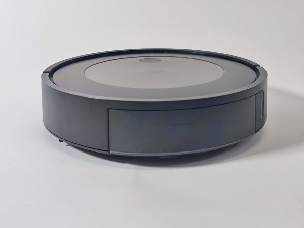irobot roomba j9+ robotstofzuiger met automatische leegfunctie en slimme navigatie zij-aanzicht