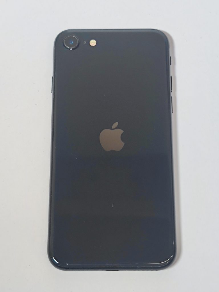apple iphone se (2020) 128gb zwart 100% accu achterkant