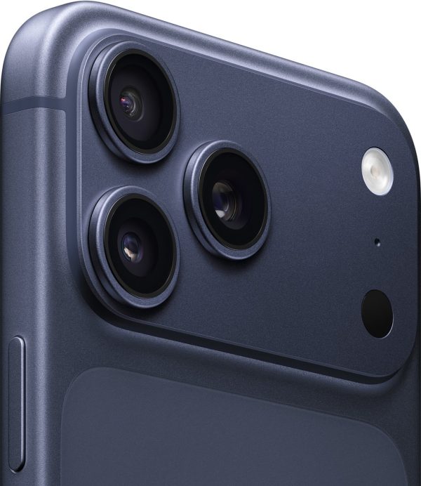 apple iphone 17 pro max 512gb deep blue camera