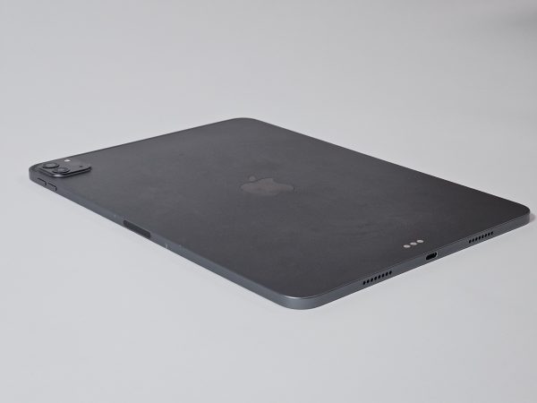 apple ipad pro 11 inch (2021) 128gb grijs zijkant